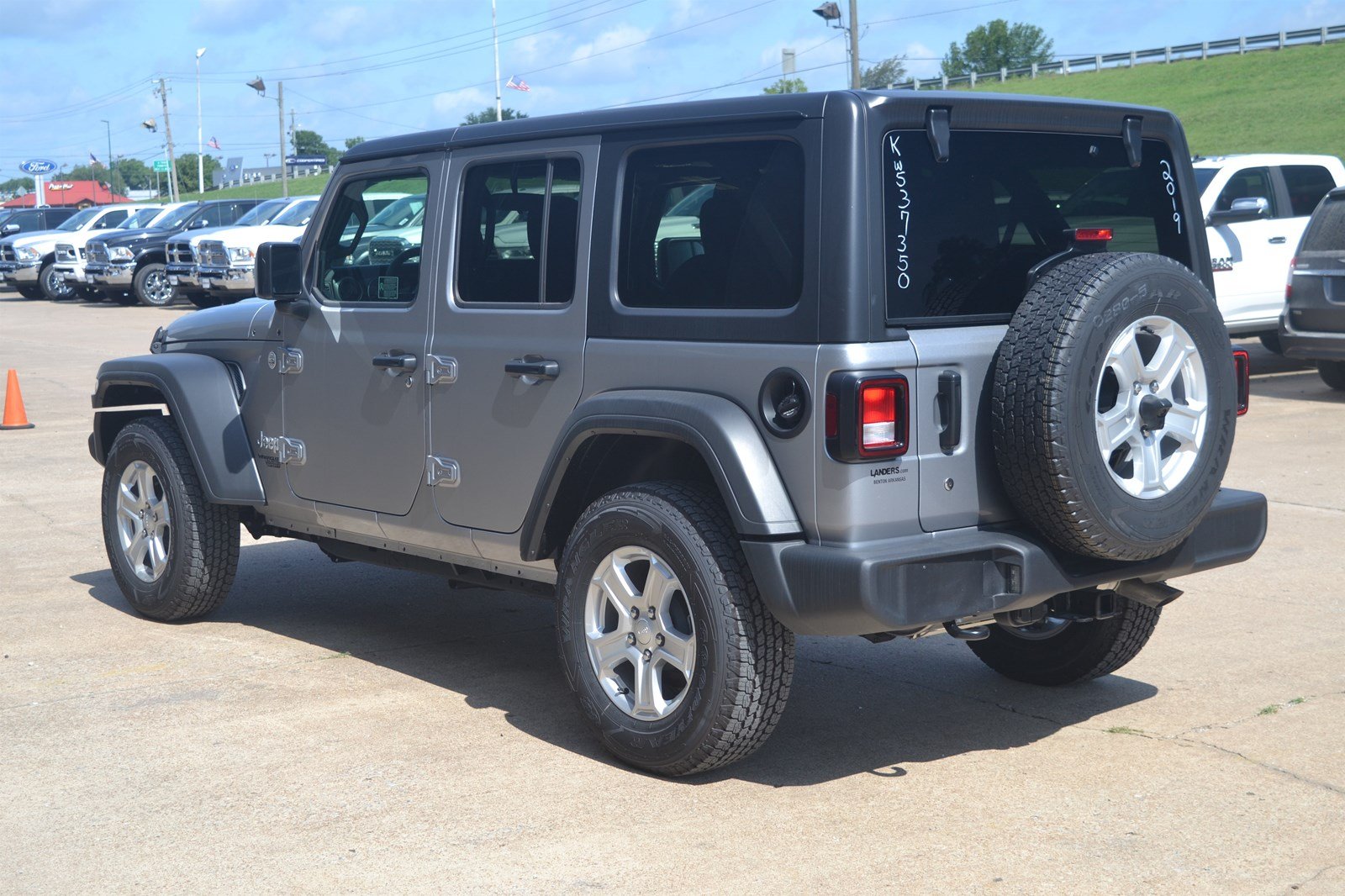 New 2019 JEEP Wrangler Sport S 4WD Sport Utility in Siloam ...